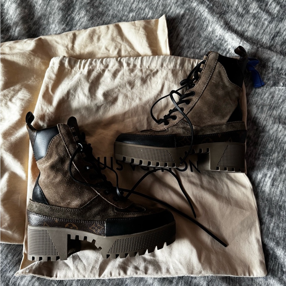 Louis Vuitton Chunky Brown Lace-Up Boots